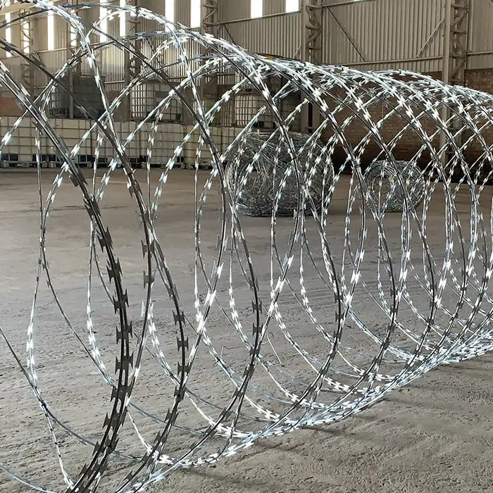 Customization upon request Barbed Wire Razor Wire fence