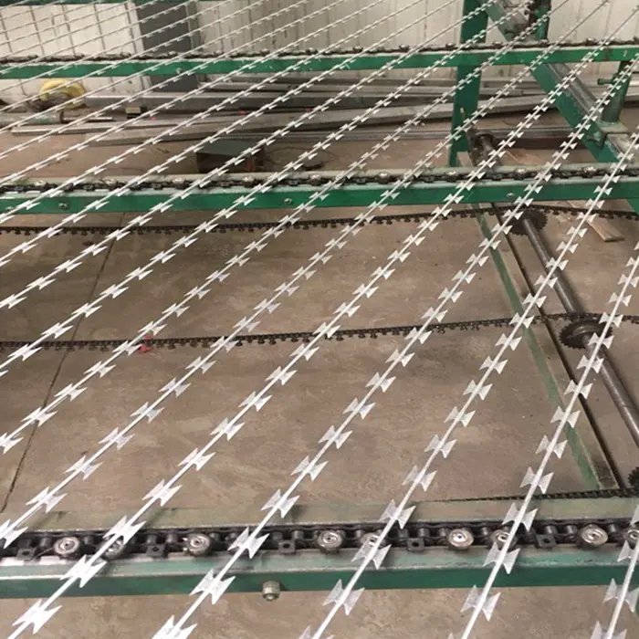 Galvanized Razor Wire – High-Security, Rust-Resistant