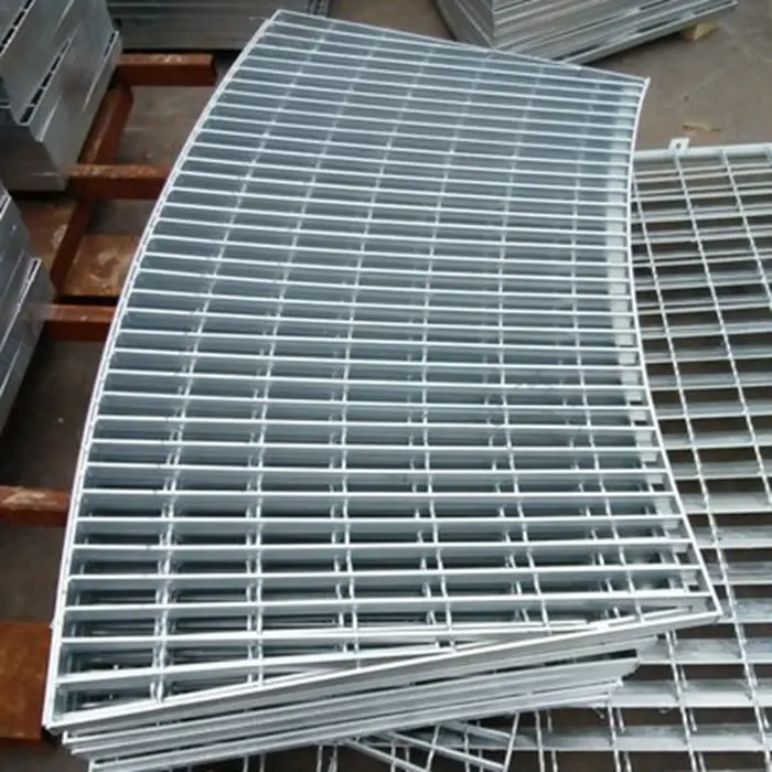 Hot DIP Galvanized Welded Low Carbon Steel Grating for Special Shape Platform