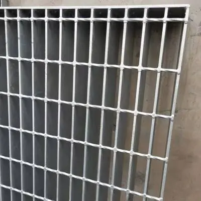 Heavy duty steel grate metal bar grating stair treads