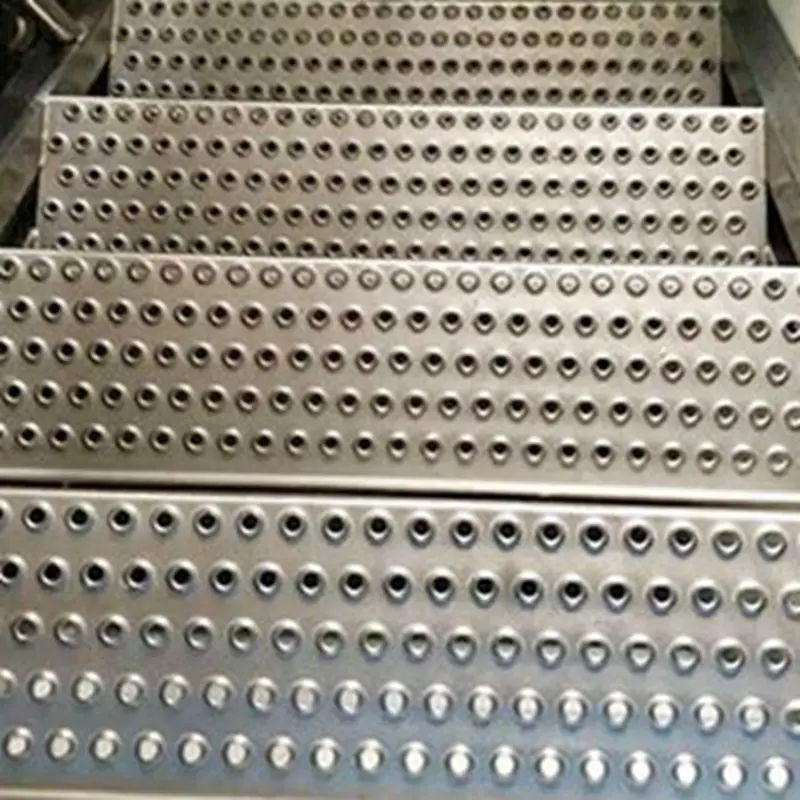 Custom Round Hole Anti-Skid Metal Plate - Anping Dongjie | Safety &amp; Durability