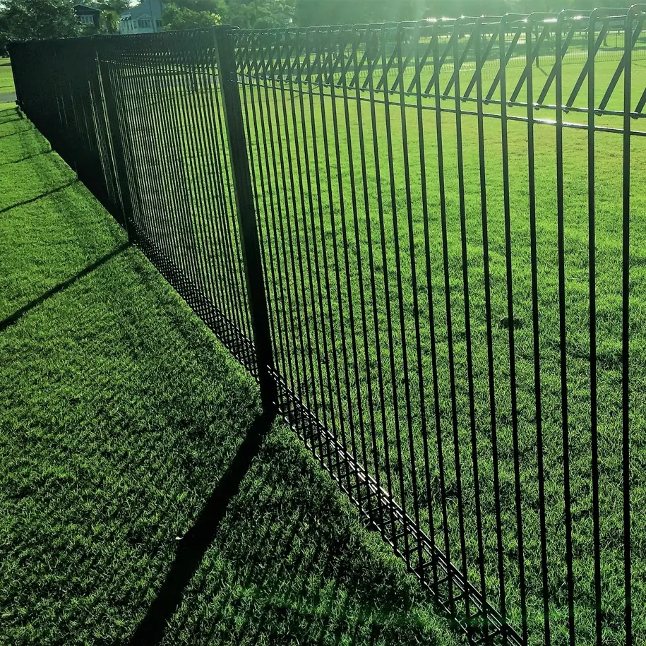 Application cases of welded wire mesh in agricultural fence construction