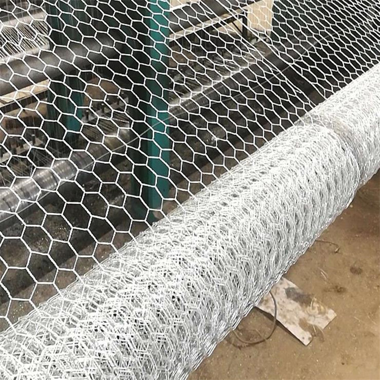 Height requirements for farm guardrail nets