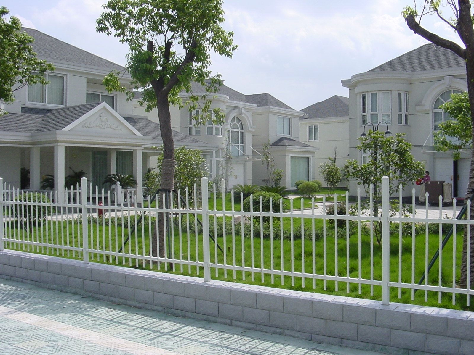 Advantages of zinc steel guardrail net