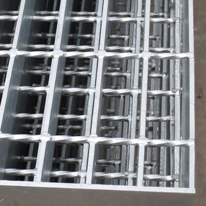 Revealing the production process of high-quality steel grating