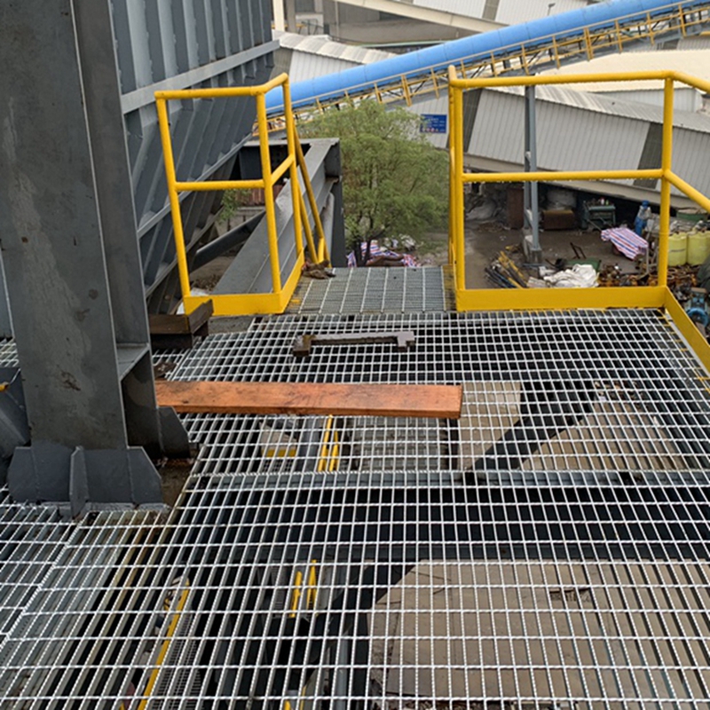 Revealing the production process of high-quality steel grating