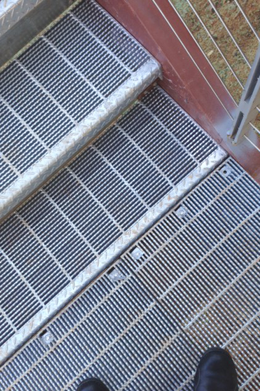 How much do you know about steel grating?