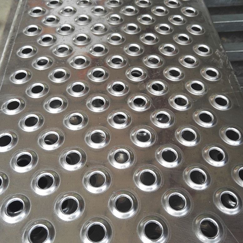 Anti-skid punching plates