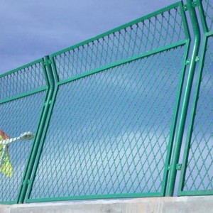 How long does the highway guardrail net last when used outdoors?