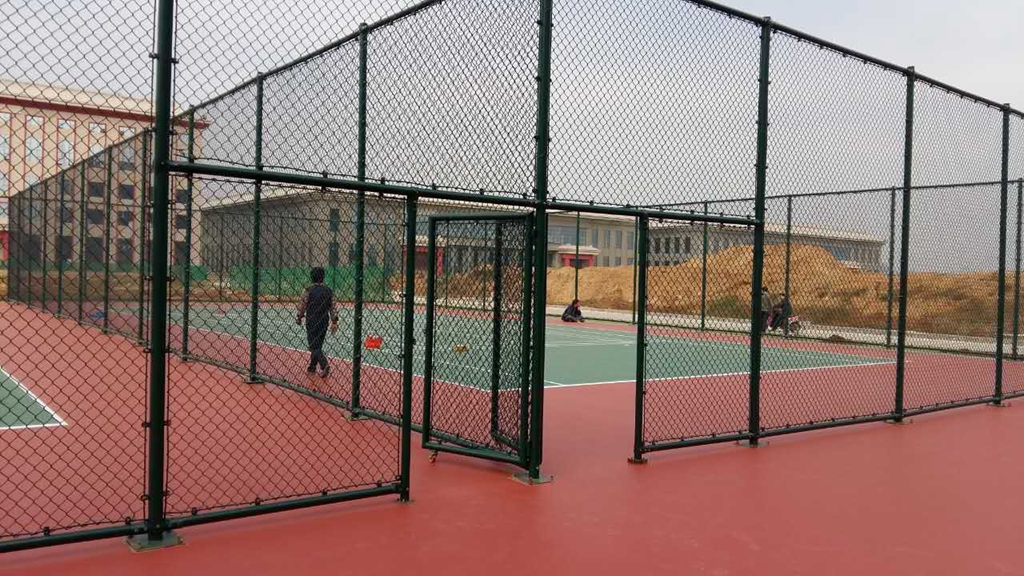 Do you know football field fencing?