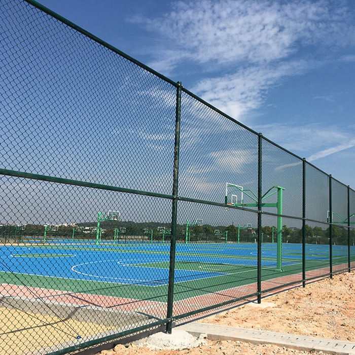 What Causes the Different Chain Link Fence Prices?