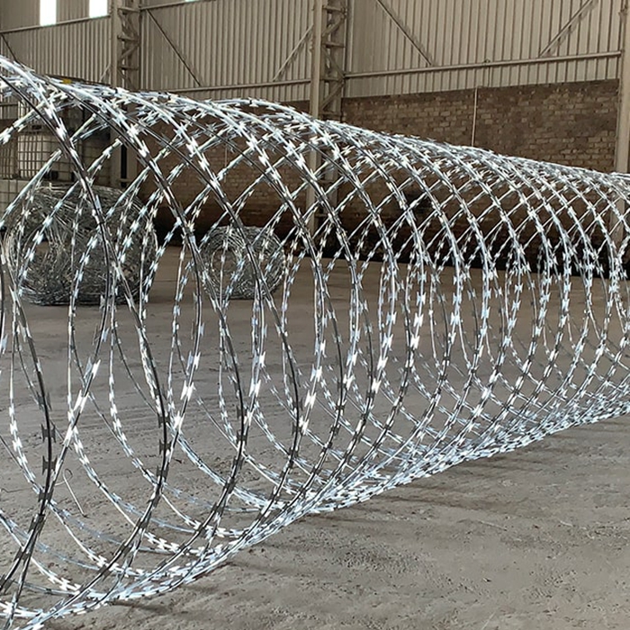 Wall blade barbed wire