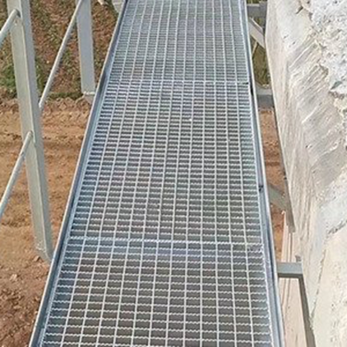 Structural form and characteristics of landscape grating trestle