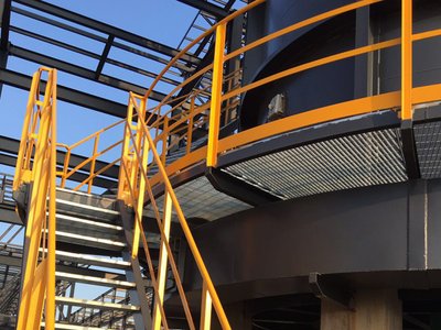 What issues should be paid attention to when purchasing special-shaped steel gratings