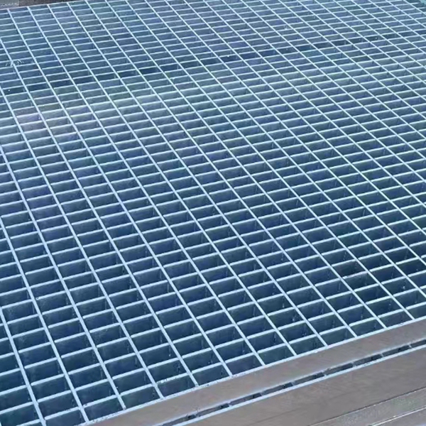 What should you pay attention to when buying steel grating?