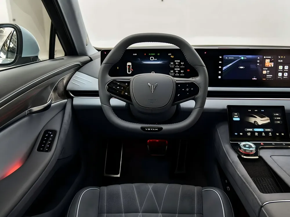 2024 VOYAH ZHUIGUANG PHEV 1.5L 4WD Long-Range Executinve Edition