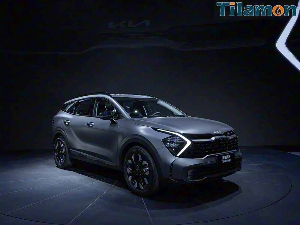 Kia Scion Traverse 2025 2.0L HEV FWD Luxury Edition