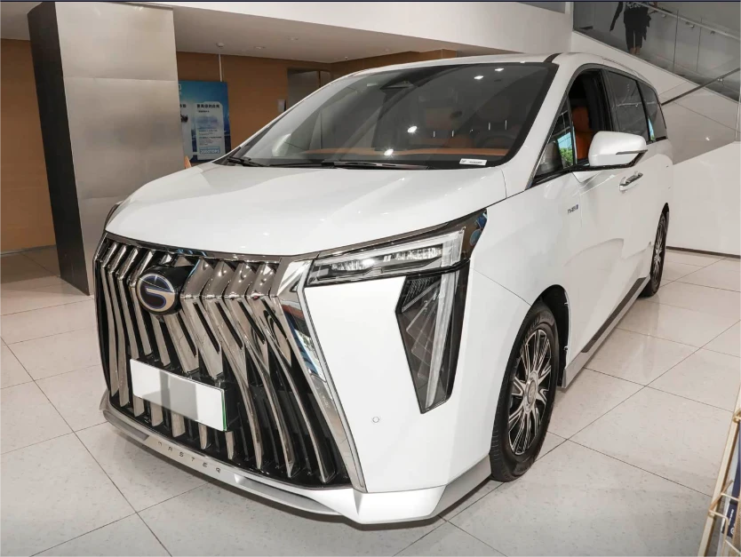 Trumpchi E9 2025 Super Fast Charging Exclusive