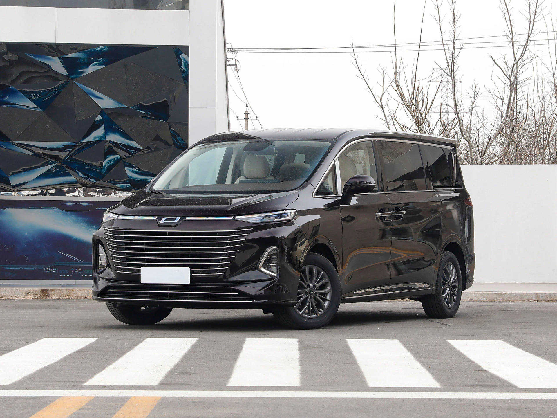 Bestune M9 2023 2.0T Premium Edition