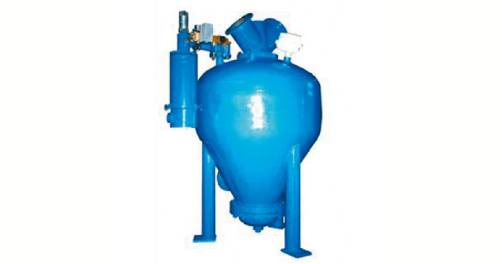 Pneumatic conveying device