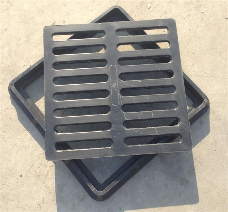 EN124 Composite Gratings for Roadway Use