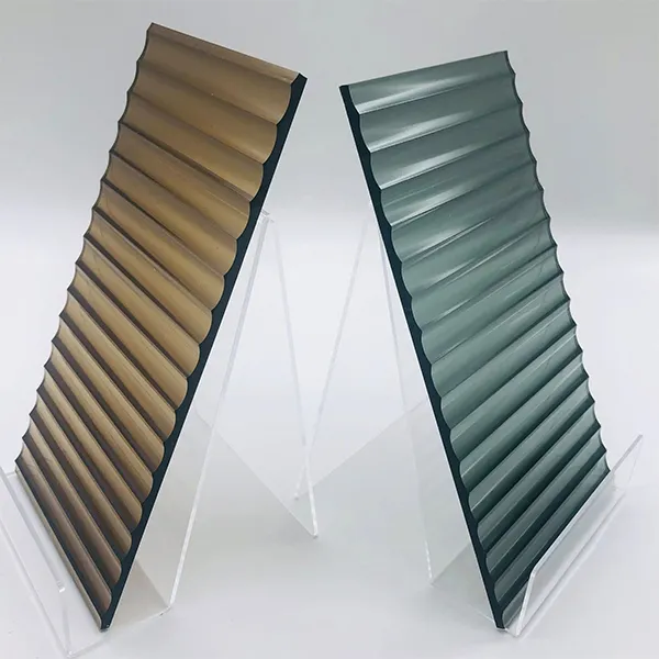 Custom Decorative Glass Doors: Elegance & Style