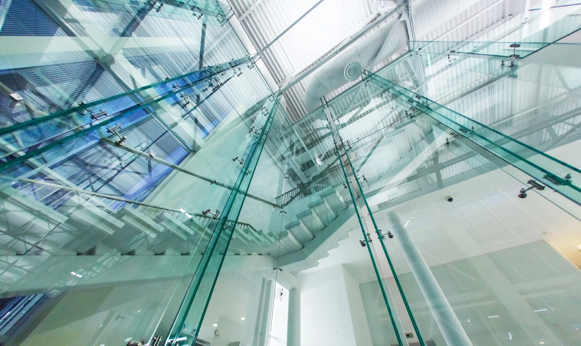 colored mirror glass