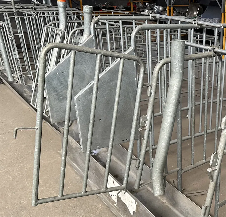 Crate and Floor consumables in Pig Farming Equipme02