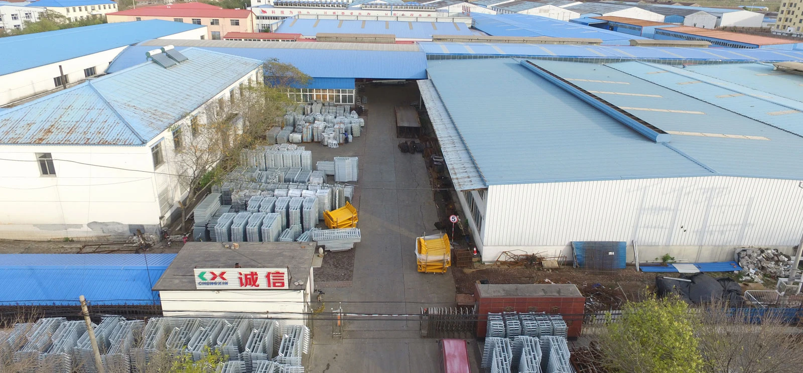 poultry farm equipment suppliers