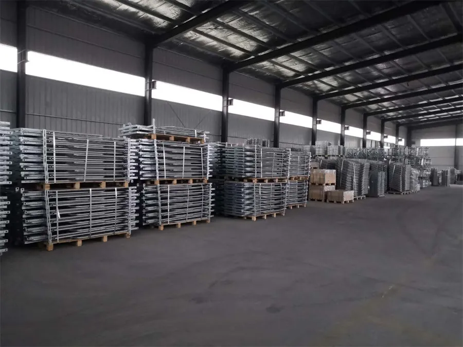 livestock equipment companies