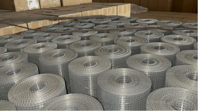 The Advantages of Galvanised Wire Mesh Panels