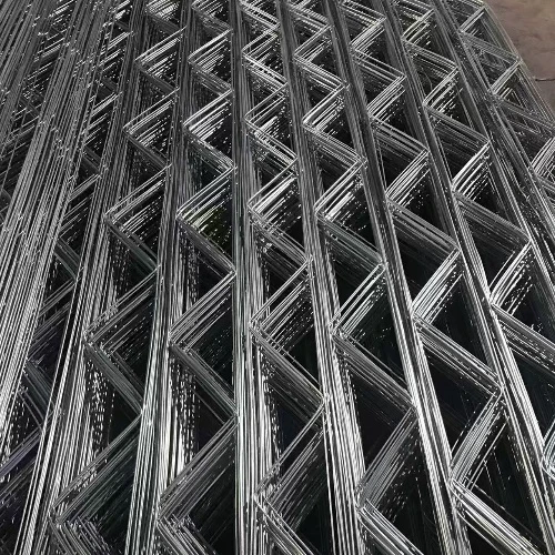 Reinforcing trench mesh