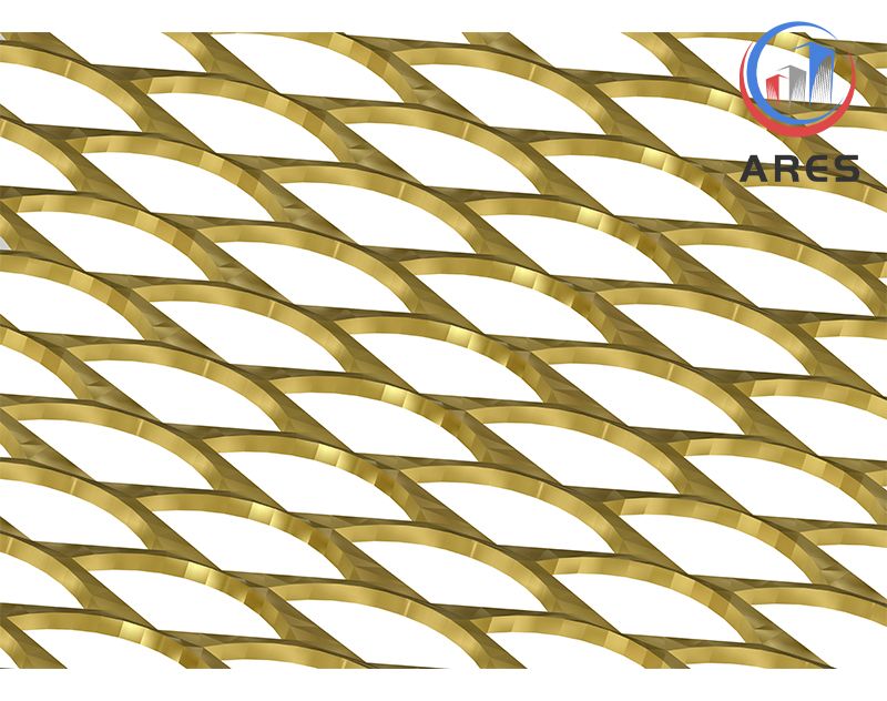 Triangular Hole Expanded Mesh