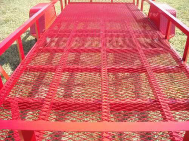 What’s the features of expanded metal sheet for trailer?