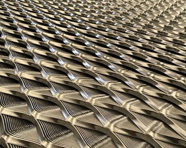 Why choose expanded metal mesh Trailer flooring？