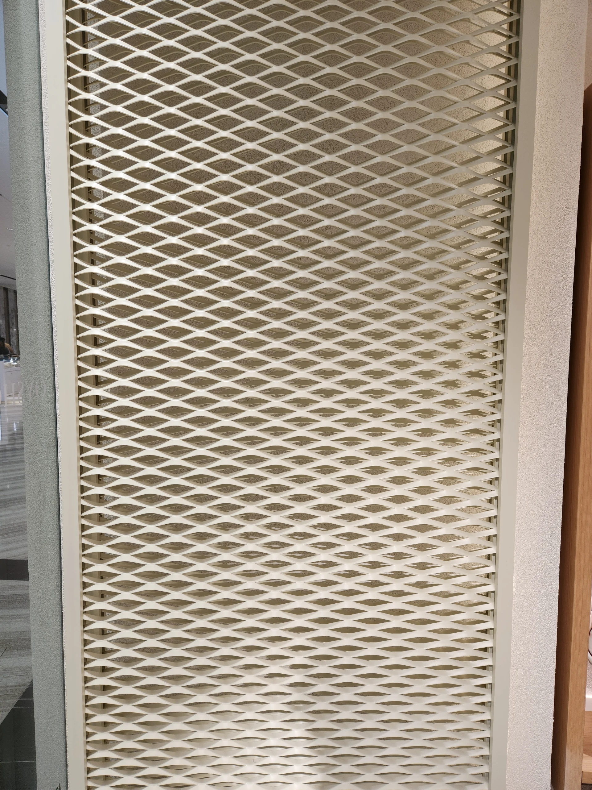 Innovative Uses of Architectural Expanded Mesh in Modern Building Facades