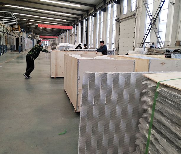 6225c292f3688612_522