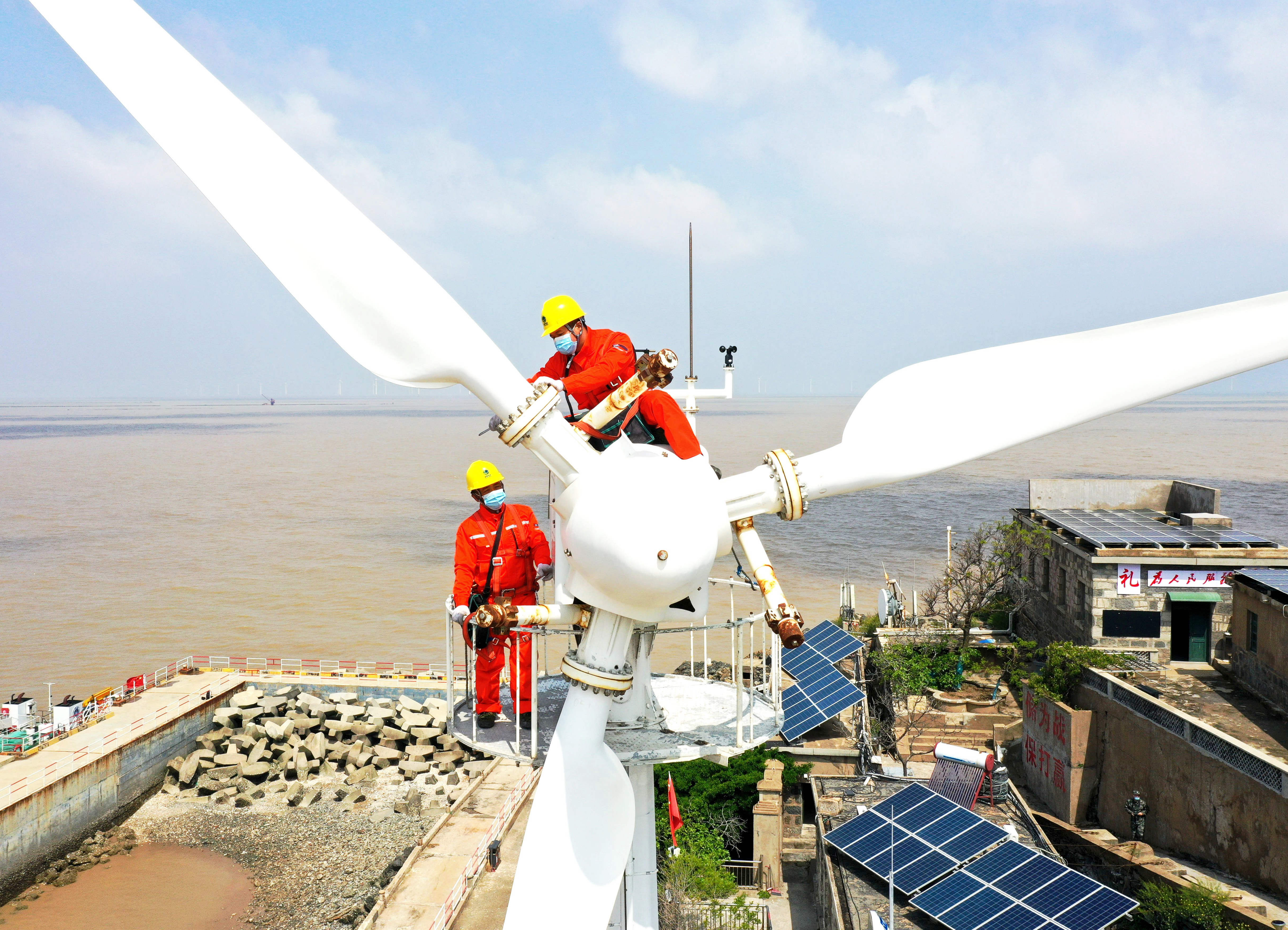 Victron Portable Power Station CE Certification Overview and Key Features Explained