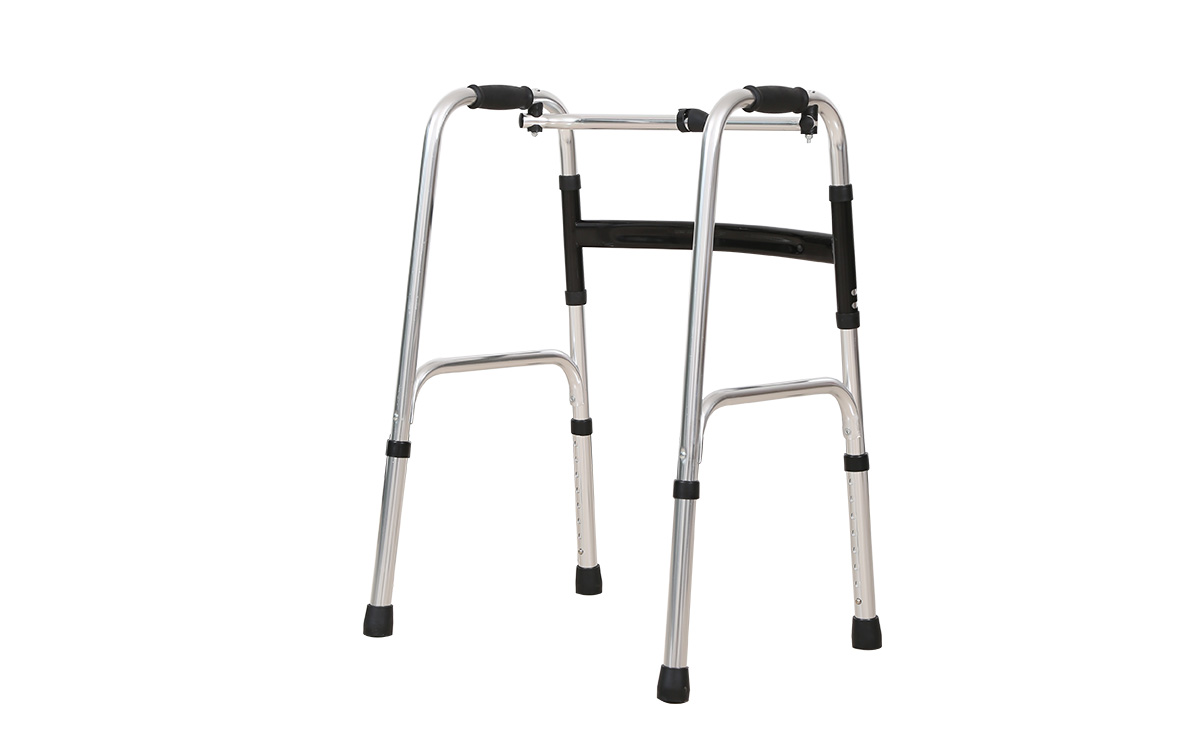 chair height commodes