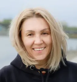 pre seasoned cast iron cookware