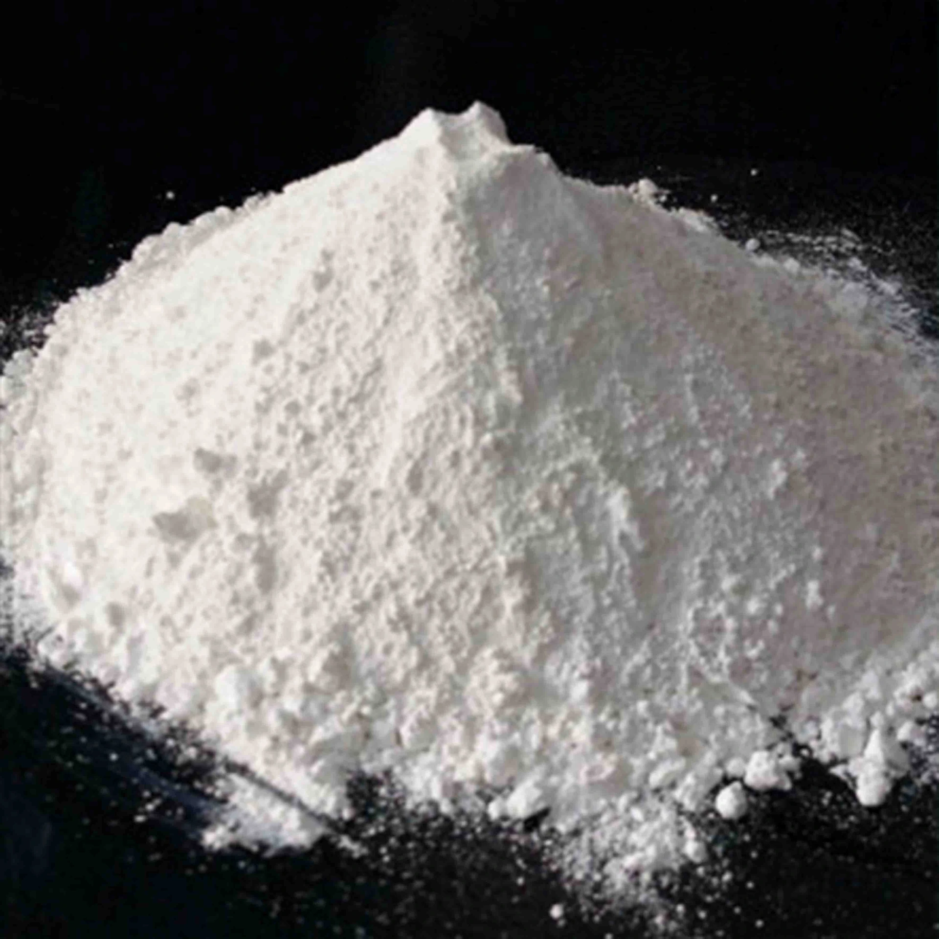 Titanium dioxide for plastic masterbatch