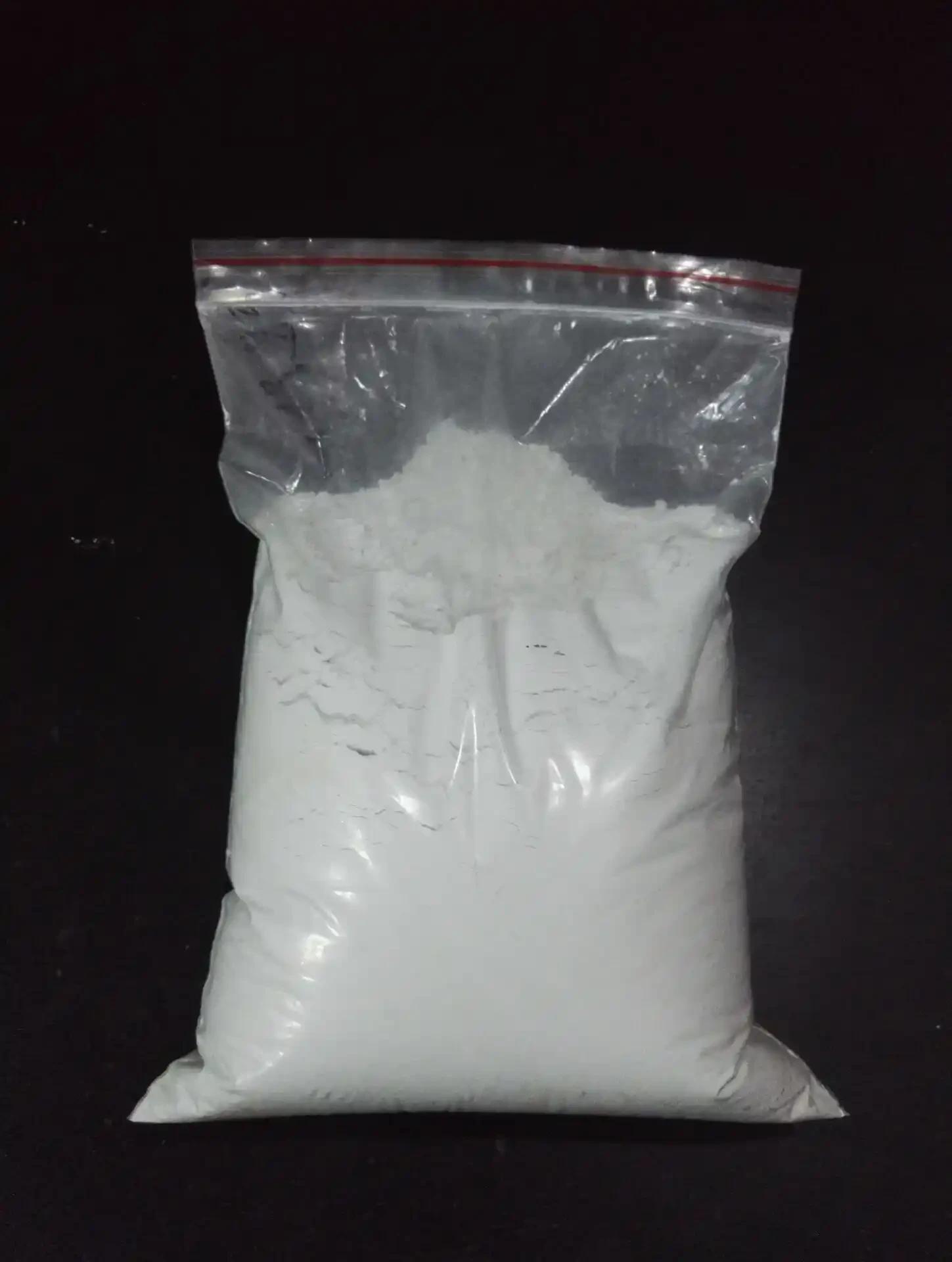 CAS No.13463-67-7 R2196 titanium dioxide is a rutile titanium dioxide with high gloss