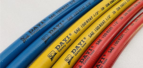 smooth cover high pressure hydraulic hose