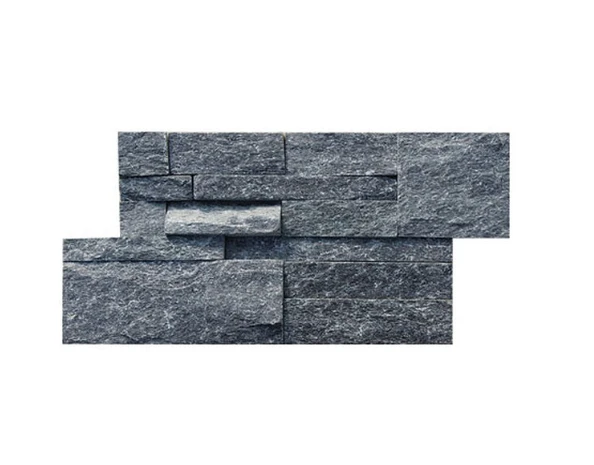 Custom Stone Walls: Blending Craftsmanship and Character with Stacked and Drystack Stone