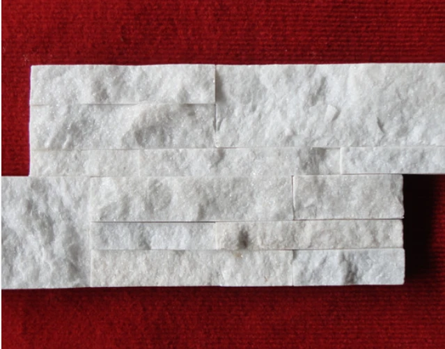 Custom Stone Walls: Combining Natural Elegance with Functional Design