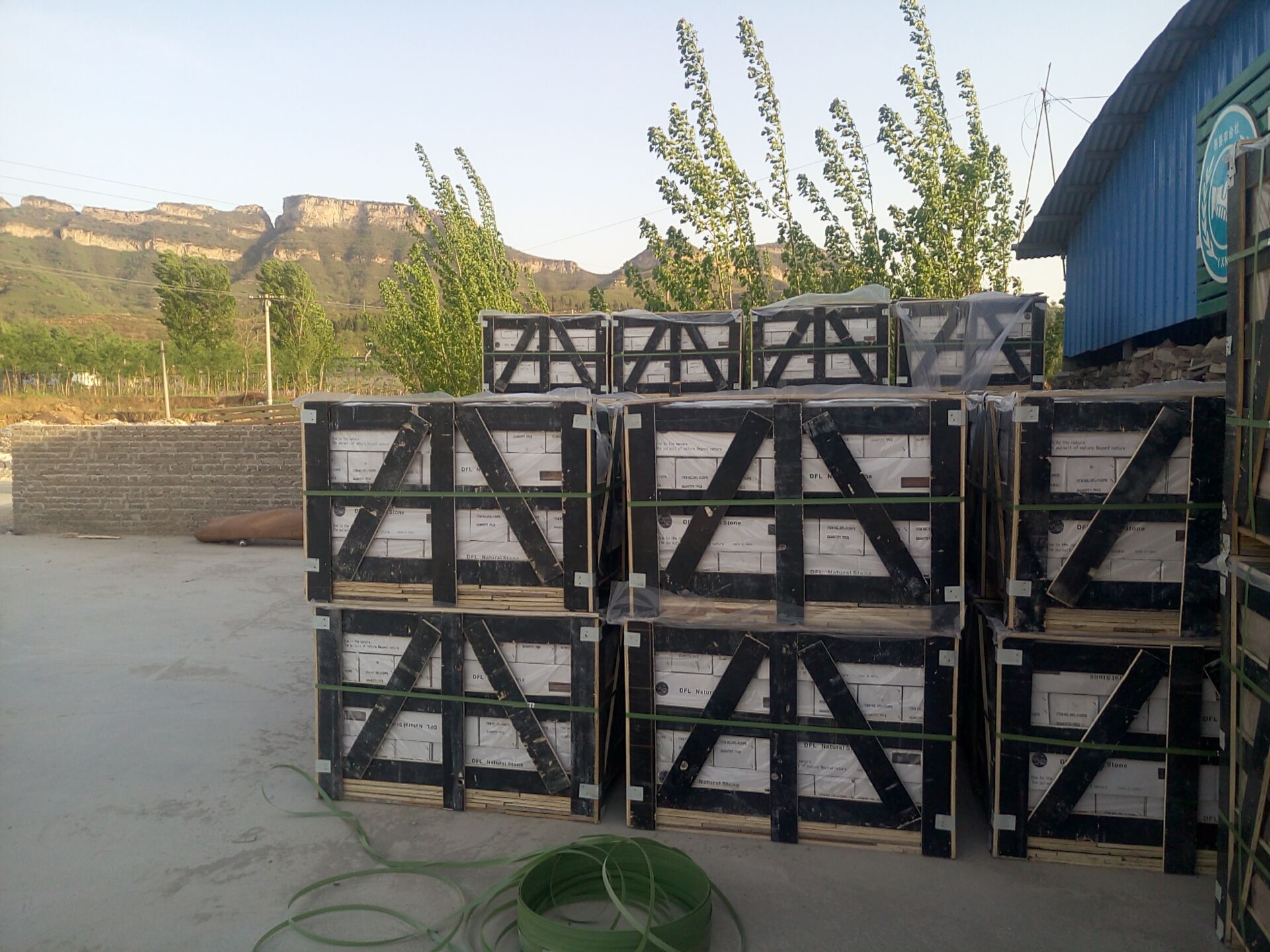 high quality natural stone wall cladding tiles supplier