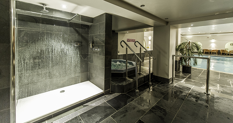 China slate outdoor tiles for sale durable, natural and perfect for outdoor spaces.
