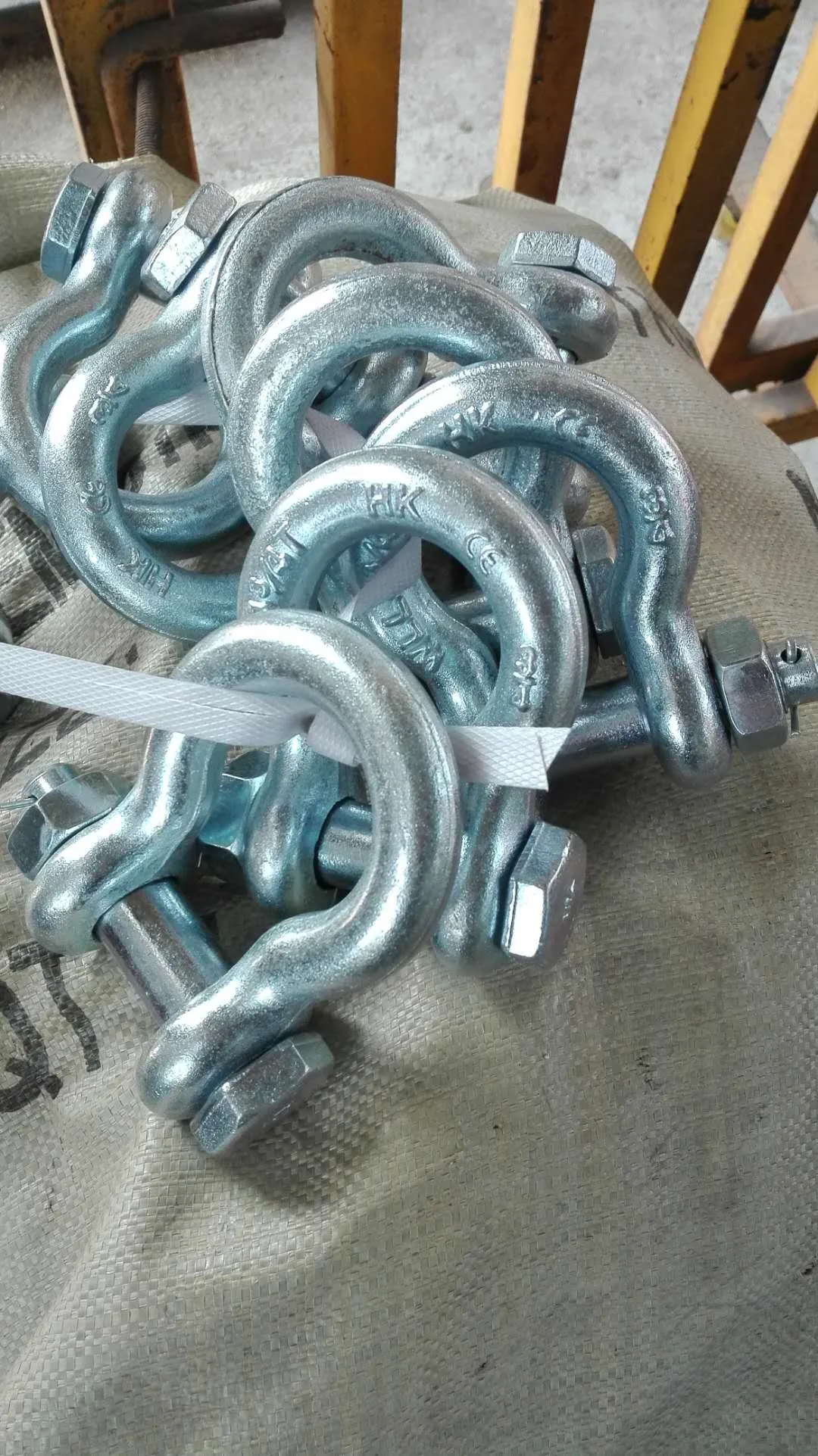 Best Bow Shackles for Sale Best Bow Shackles for Sale