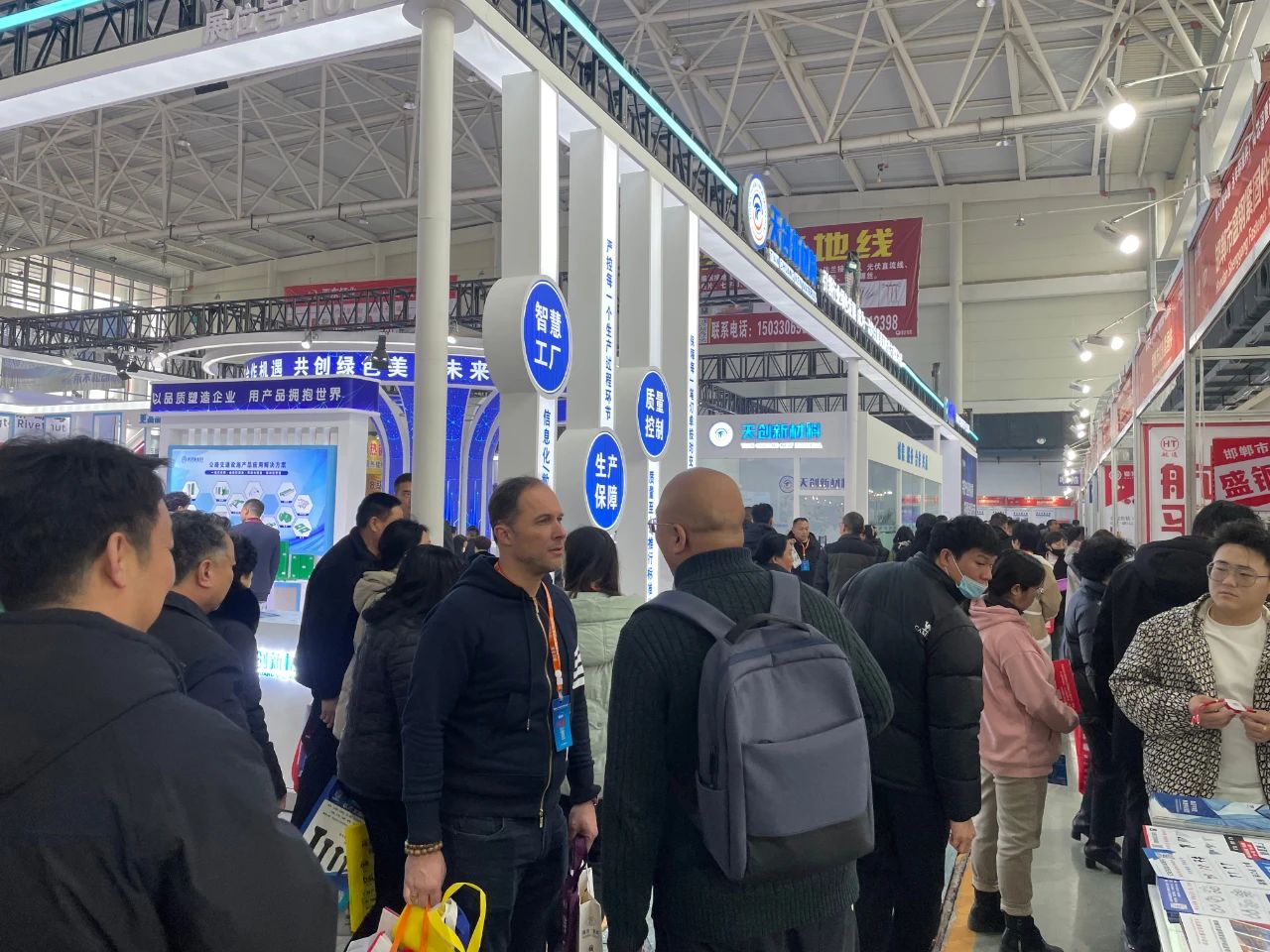 custom heavy duty shockles factory