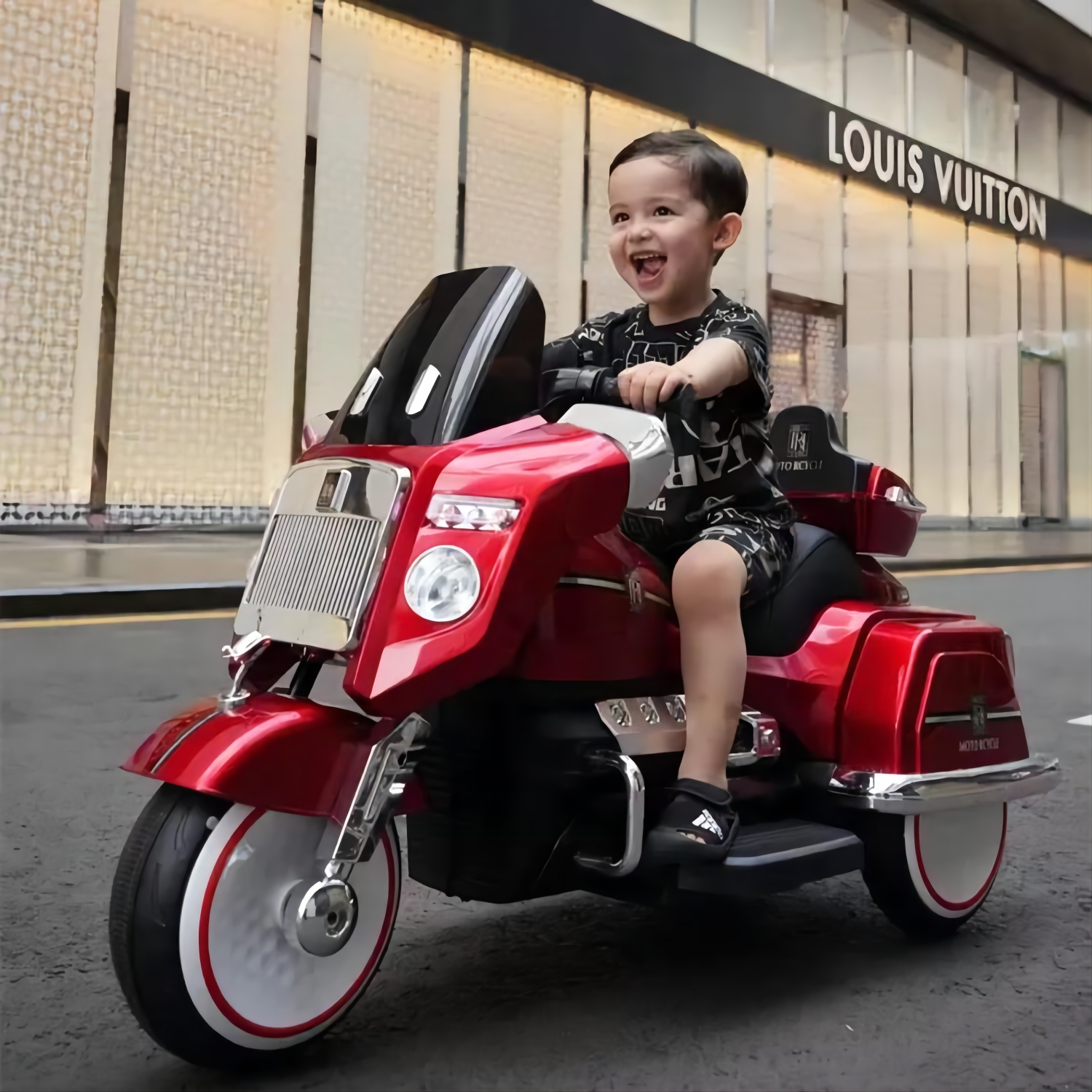 Best Infant Strollers 2021: Safe, Lightweight & Travel-Ready